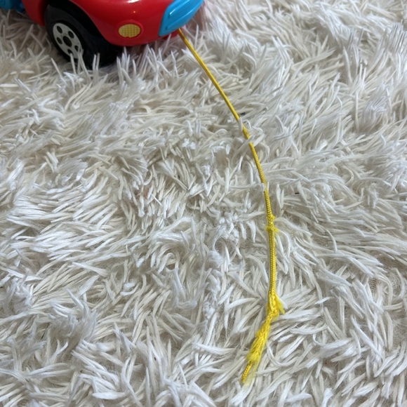 VTech Drop and Go Dump Truck- pull toy and plays songs. Cute baby/ toddler toy - Picture 3 of 7